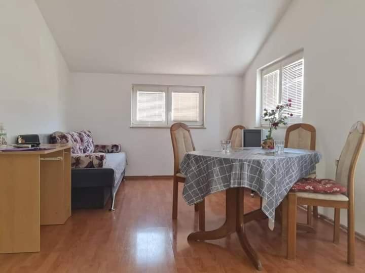 Apartments Mila & Miro Сплит Экстерьер фото