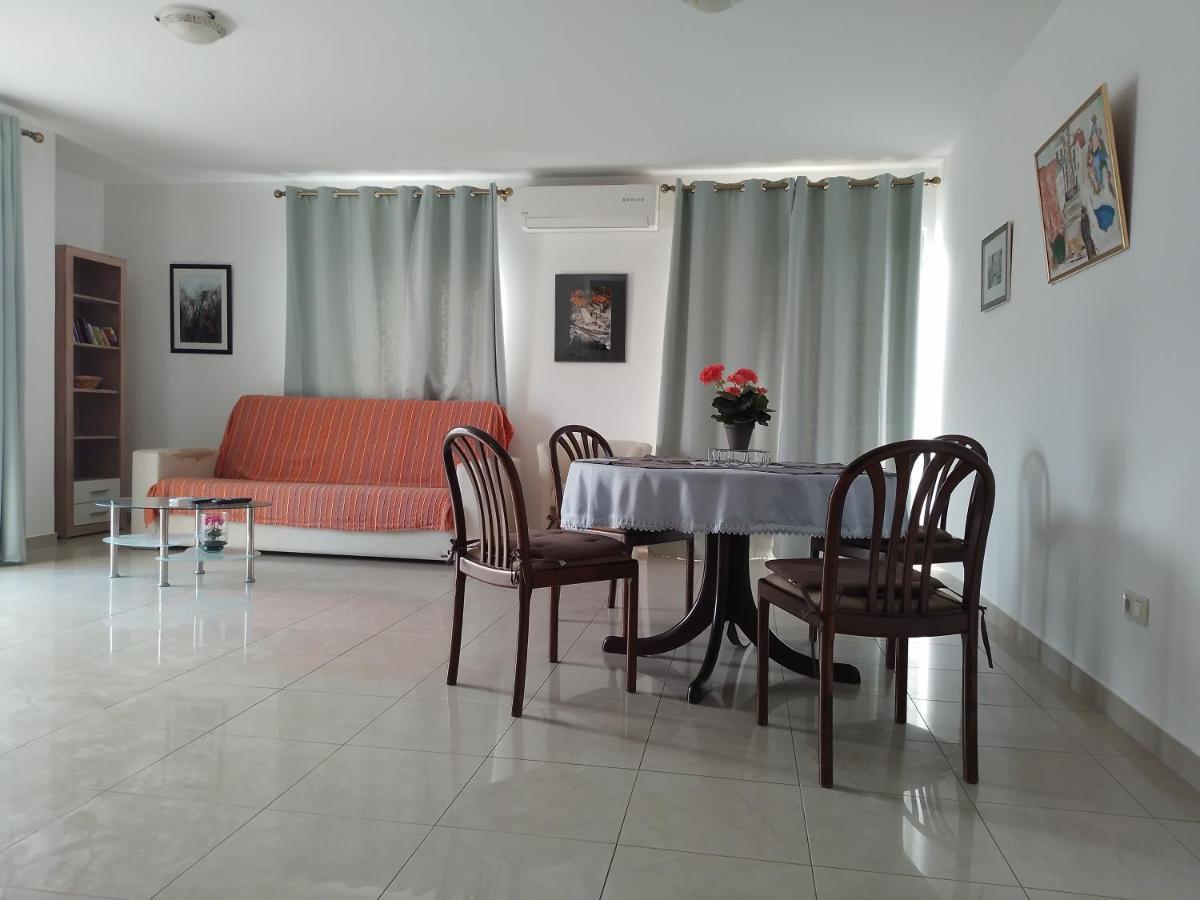 Apartments Mila & Miro Сплит Экстерьер фото